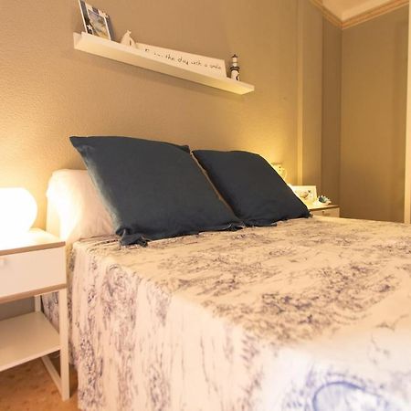 Nice Apartment Close To Mercado Central Аликанте Екстериор снимка