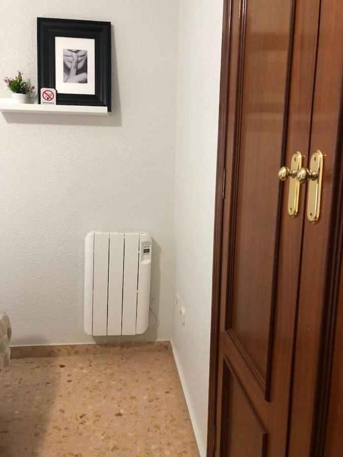 Nice Apartment Close To Mercado Central Аликанте Екстериор снимка