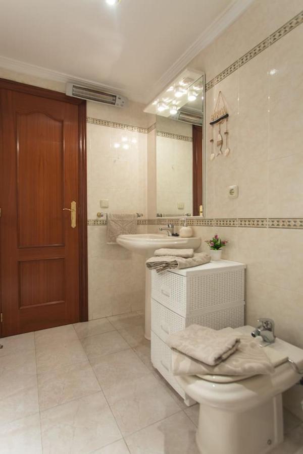 Nice Apartment Close To Mercado Central Аликанте Екстериор снимка